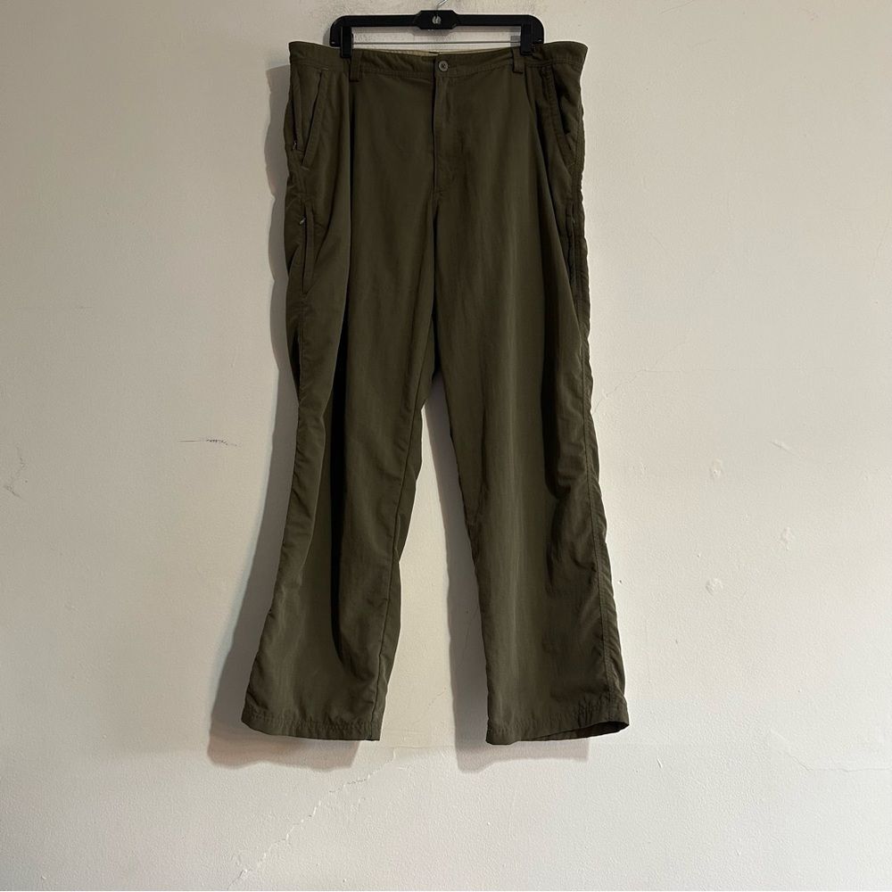 REI Men's Green UPF 50+ Nylon Pants Hiking Outdoor Gorpcore Pockets Size 42
